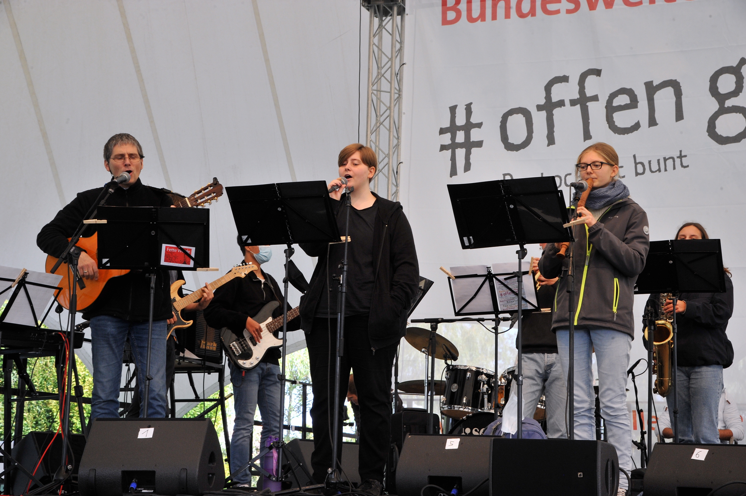 Die musikalische Begleitung. Foto: Joachim Kloock