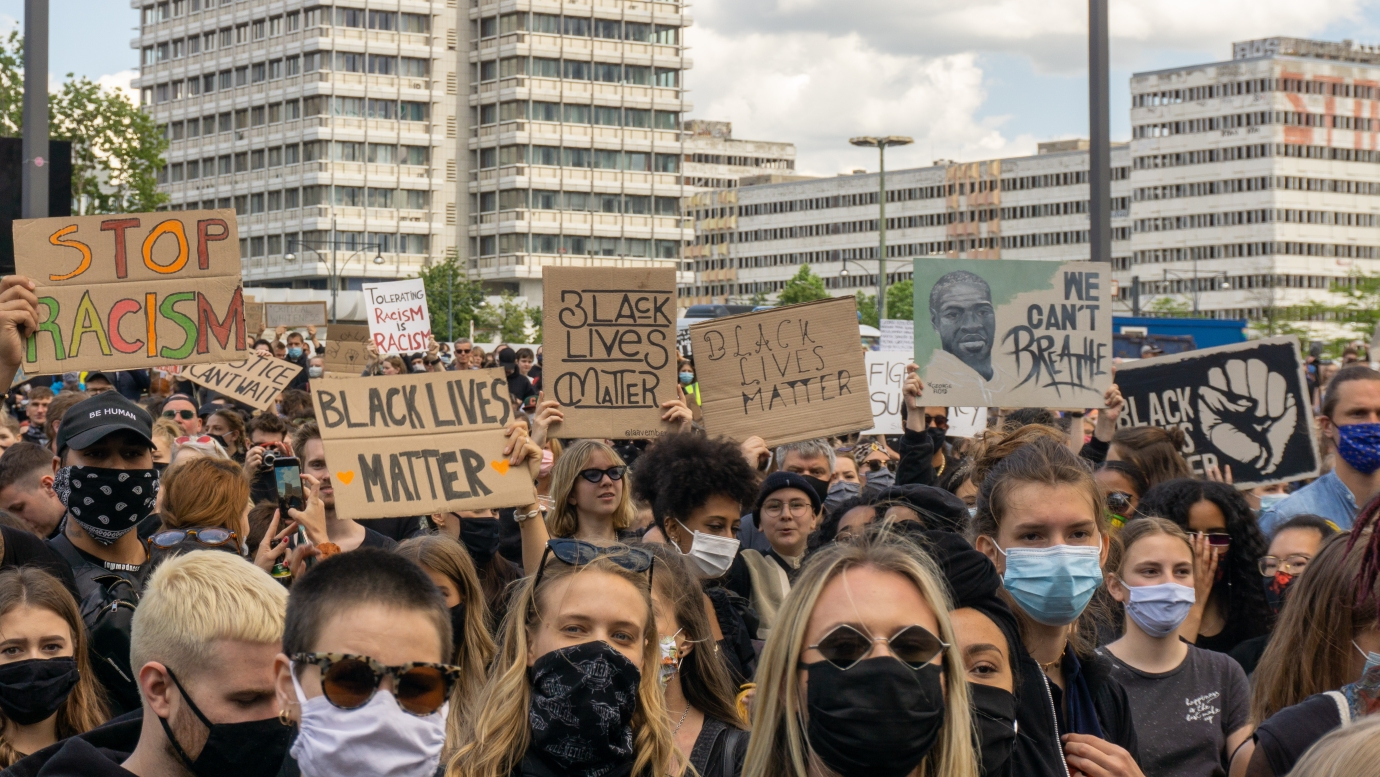 Black Lives Matter-Demo im Juni 2020 in Berlin. Foto: Shutterstock/Hernan J. Martin